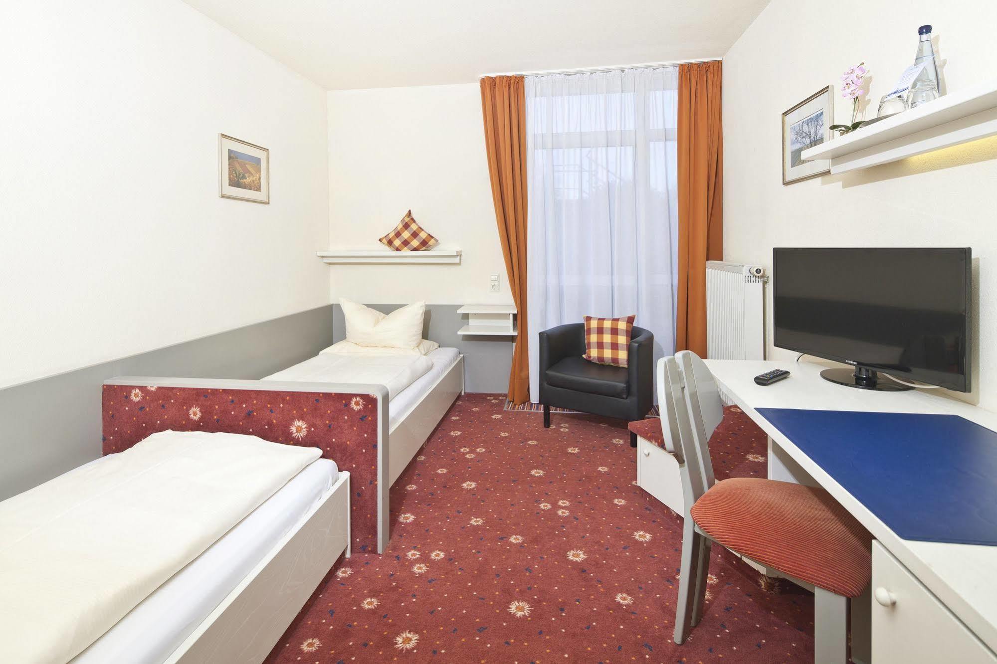 Akzent Hotel Hoehenblick Muehlhausen im Taele Dış mekan fotoğraf